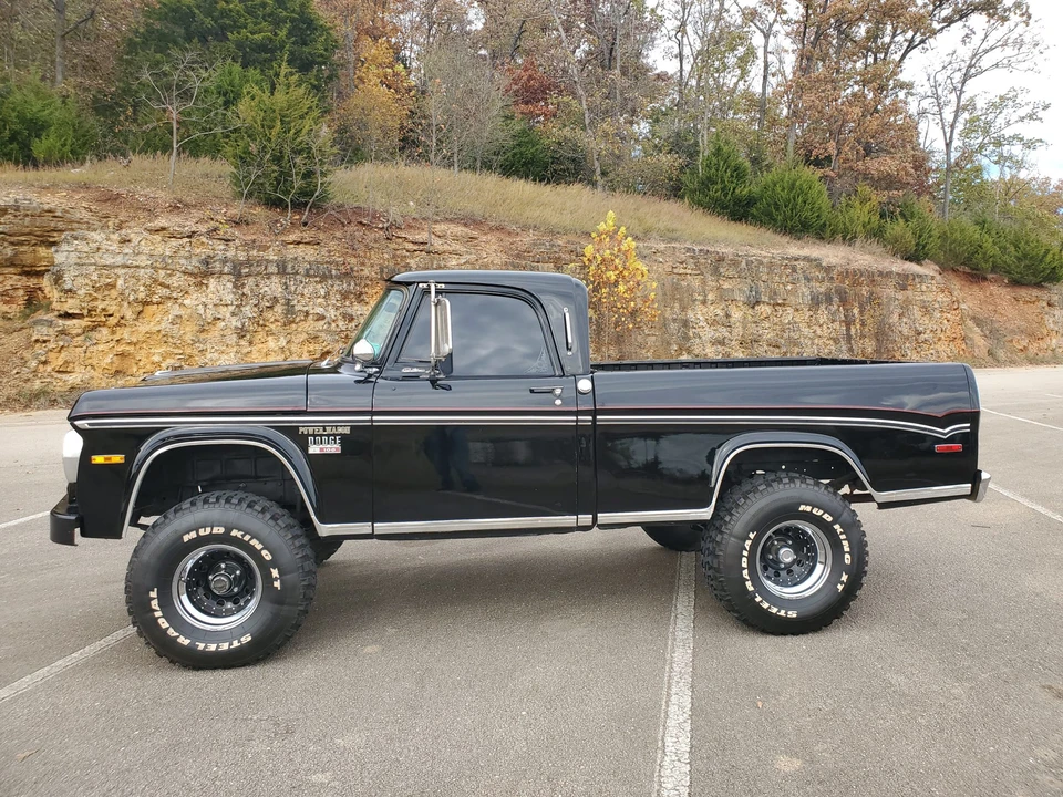 1970 Dodge Power Wagon - Image 7 of 31