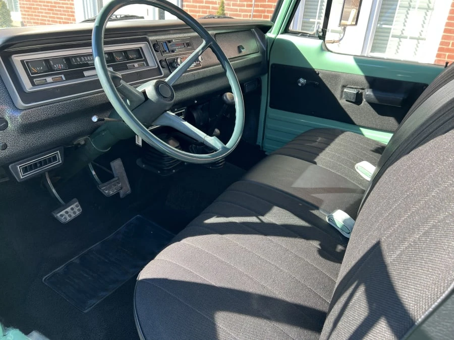 1970 Dodge Power Wagon - Image 5 of 8