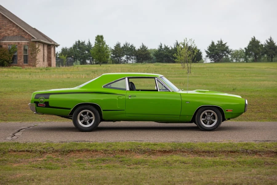 1970 Dodge Super Bee - Image 2 of 31