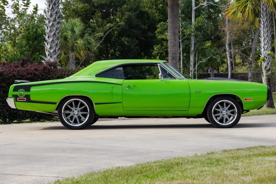 1970 Dodge Super Bee - Image 2 of 25