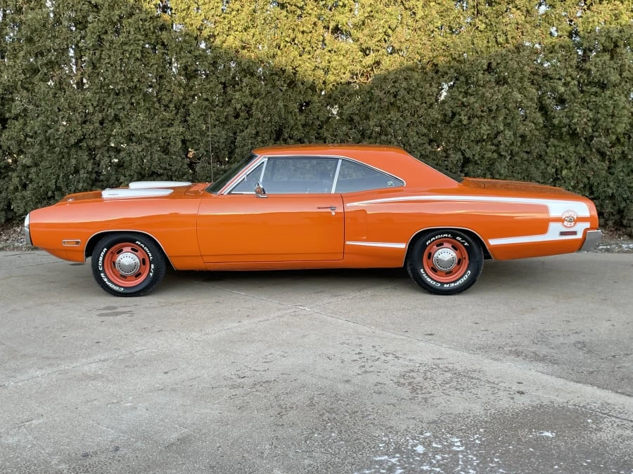 1970 Dodge Super Bee - Image 2 of 30