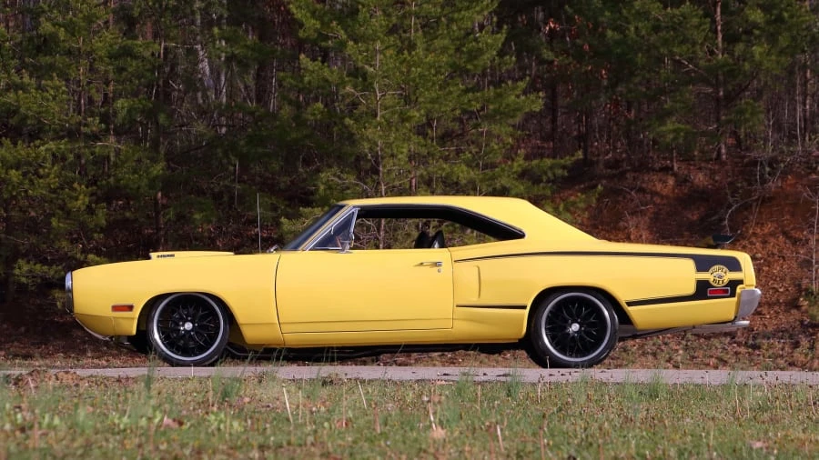 1970 Dodge Super Bee - Image 2 of 20