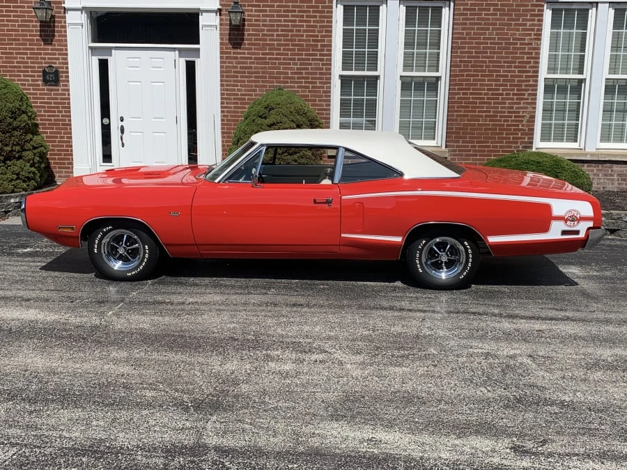 1970 Dodge Super Bee - Image 2 of 10