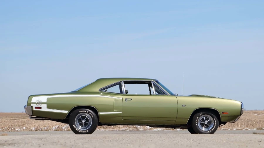 1970 Dodge Super Bee - Image 2 of 20