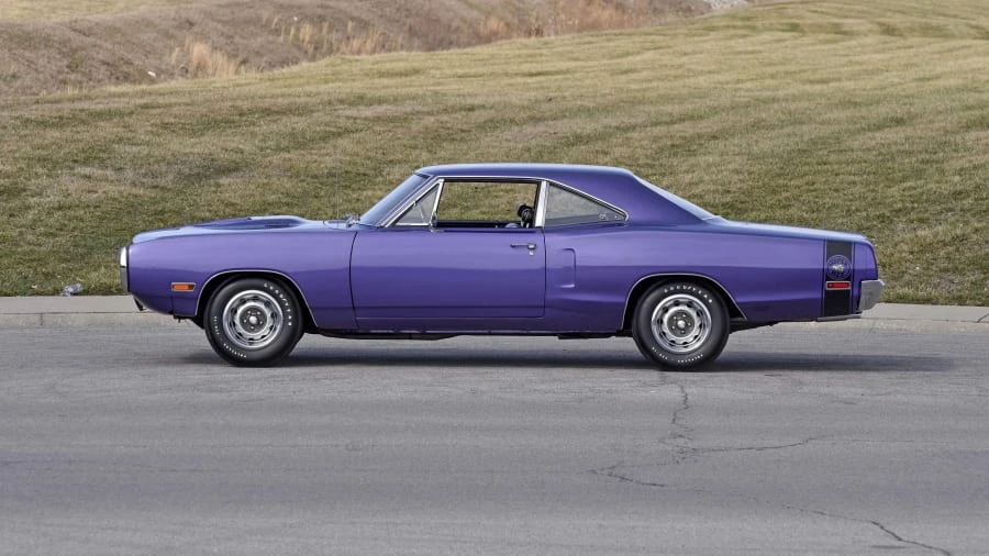 1970 Dodge Super Bee - Image 2 of 12