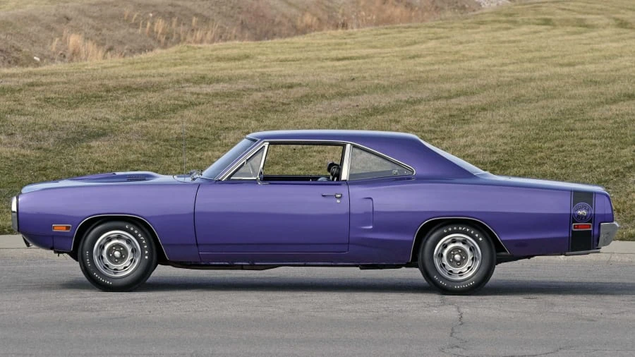 1970 Dodge Super Bee - Image 2 of 12