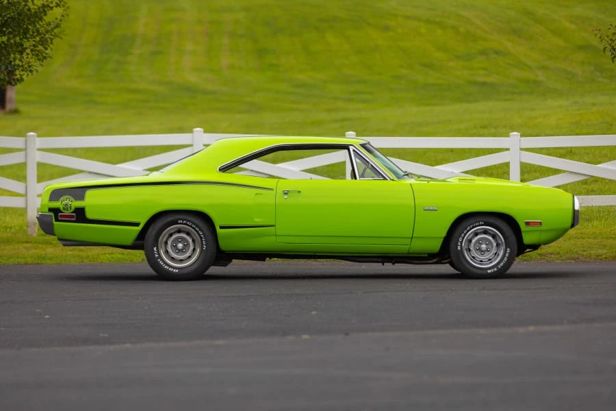 1970 Dodge Super Bee - Image 2 of 31
