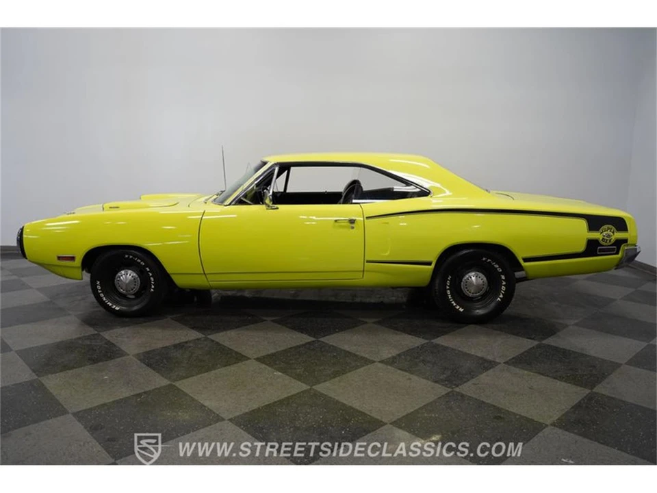 1970 Dodge Super Bee - Image 2 of 31