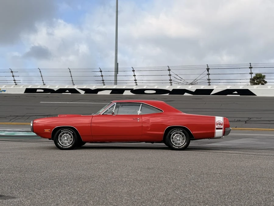 1970 Dodge Super Bee - Image 2 of 31