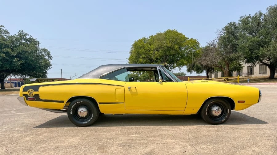 1970 Dodge Super Bee - Image 2 of 31