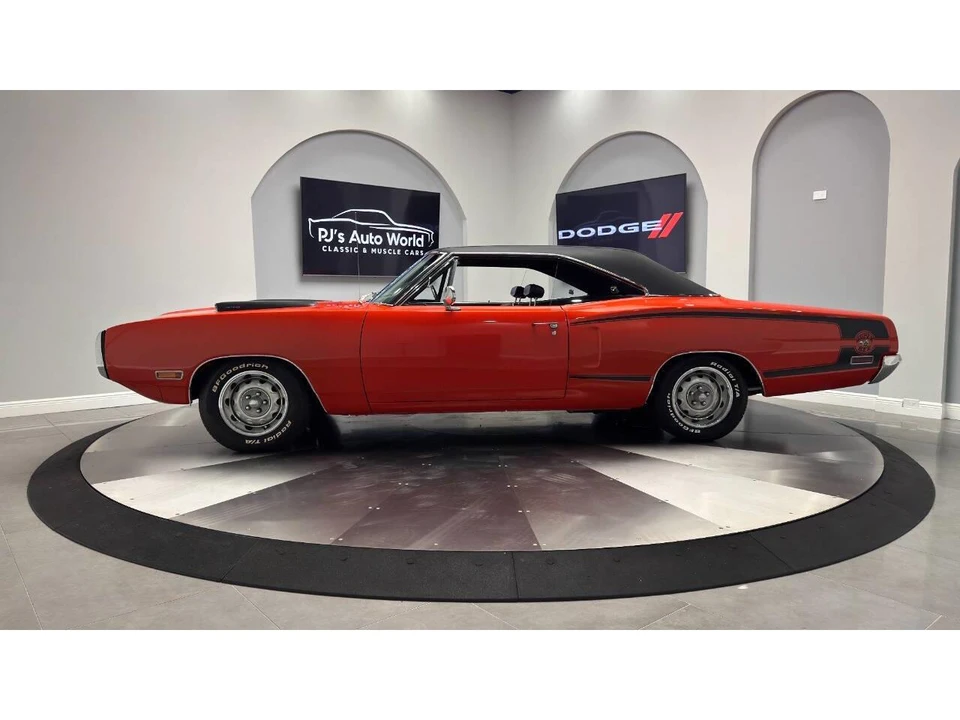 1970 Dodge Super Bee - Image 2 of 31