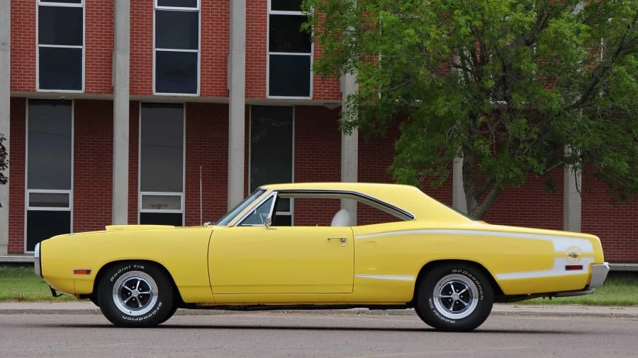 1970 Dodge Super Bee - Image 2 of 20