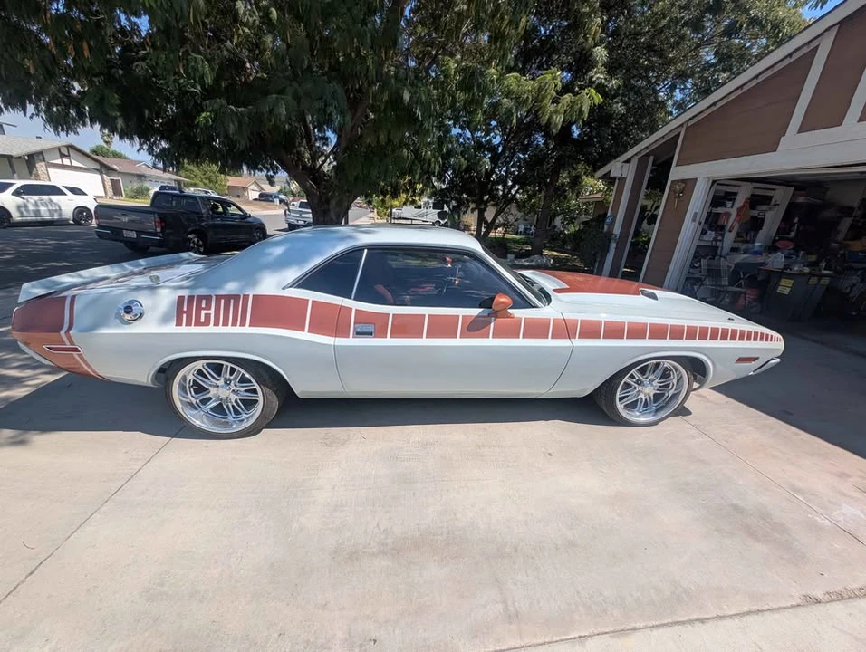 1970 Dodge Challenger 1st Gen - Image 5 of 15