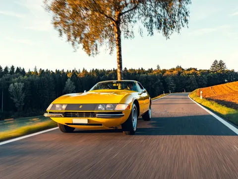 1970 Ferrari 365 GTB/4 Daytona Berlinetta by Scaglietti