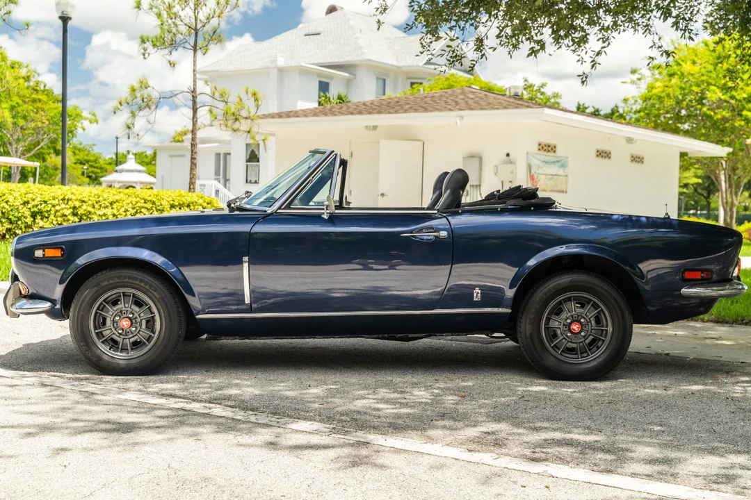 1970 Fiat 124 Sport Spider - Image 14 of 31
