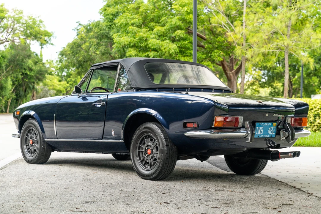 1970 Fiat 124 Sport Spider - Image 7 of 31
