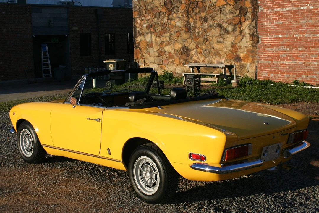 1970 Fiat 124 Sport Spider - Image 7 of 31