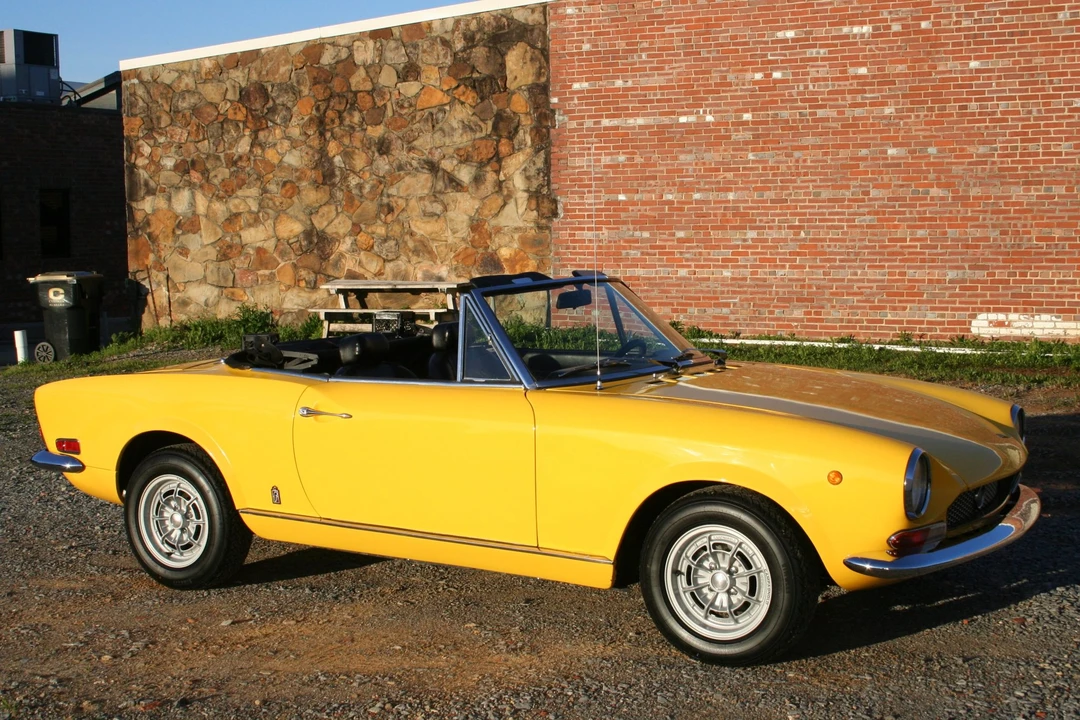 1970 Fiat 124 Sport Spider - Image 13 of 31