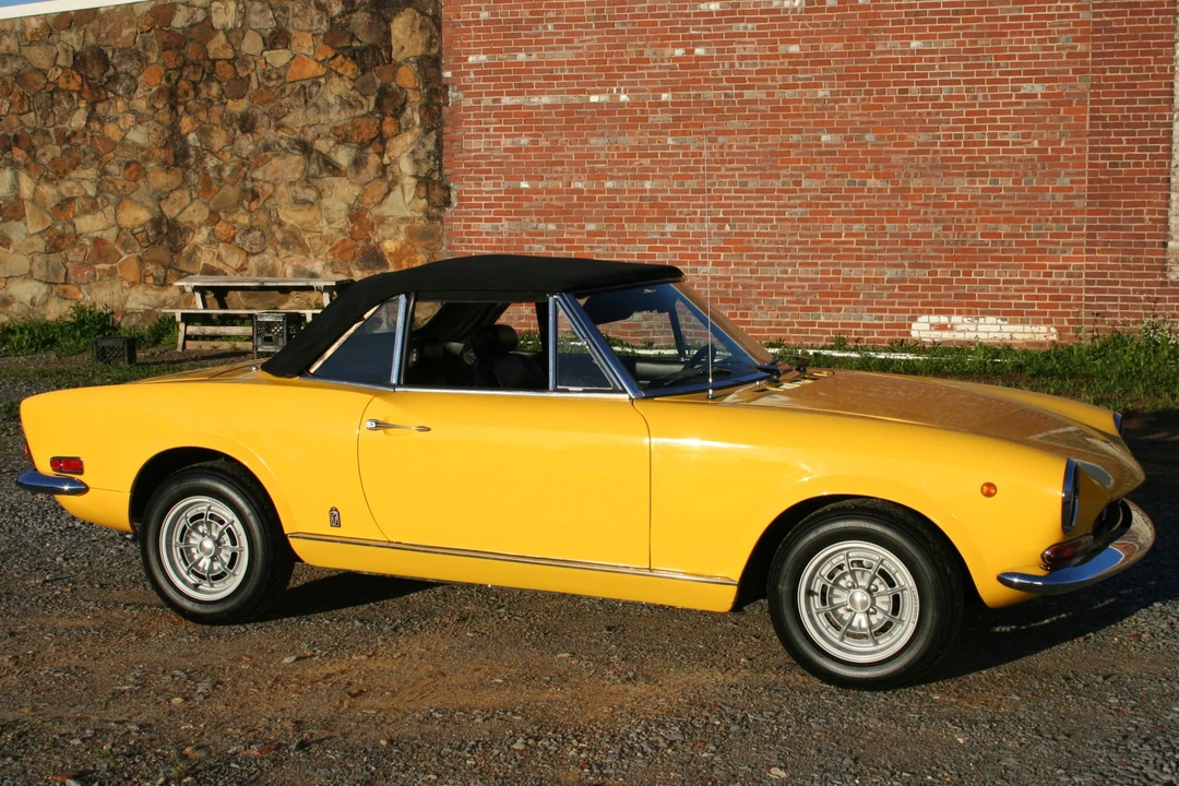 1970 Fiat 124 Sport Spider - Image 17 of 31