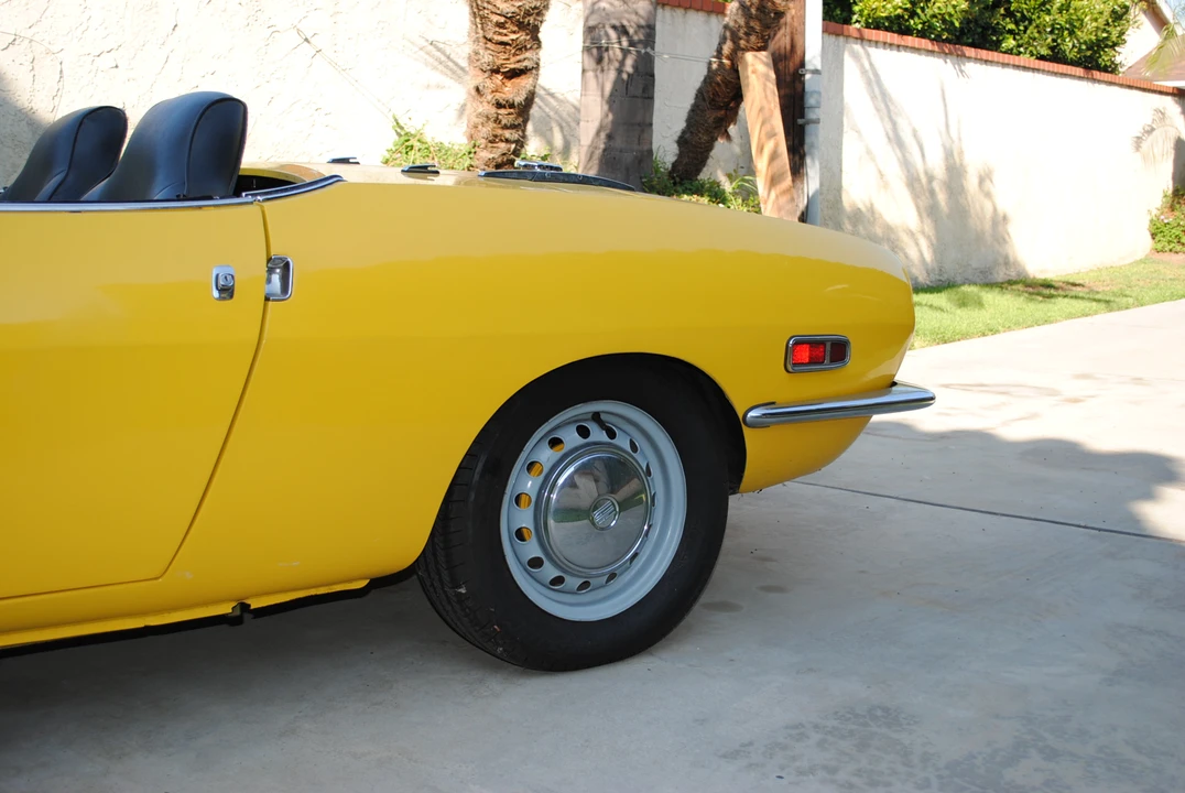 1970 Fiat 850 Spider - Image 28 of 31