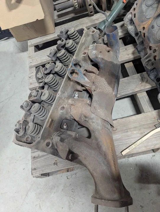 1970 Parts & Memorabilia Engines - Image 2 of 10