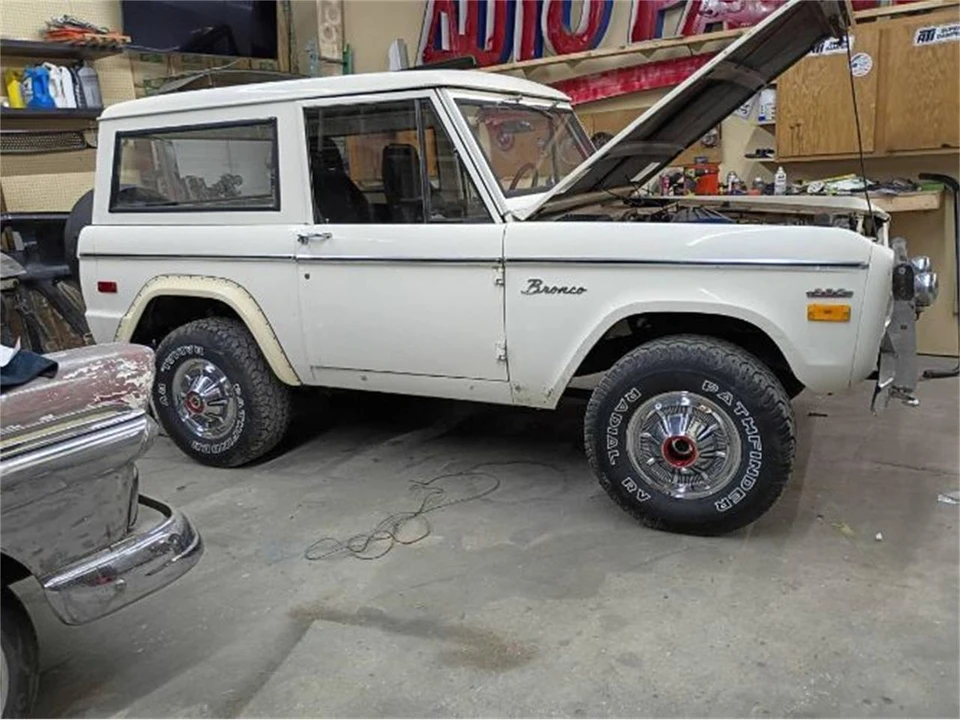 1970 Ford Bronco 1st Gen - Image 13 of 25