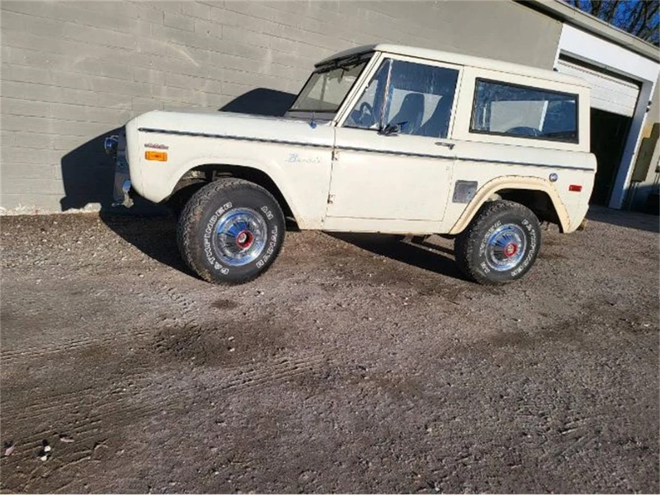 1970 Ford Bronco 1st Gen - Image 11 of 25