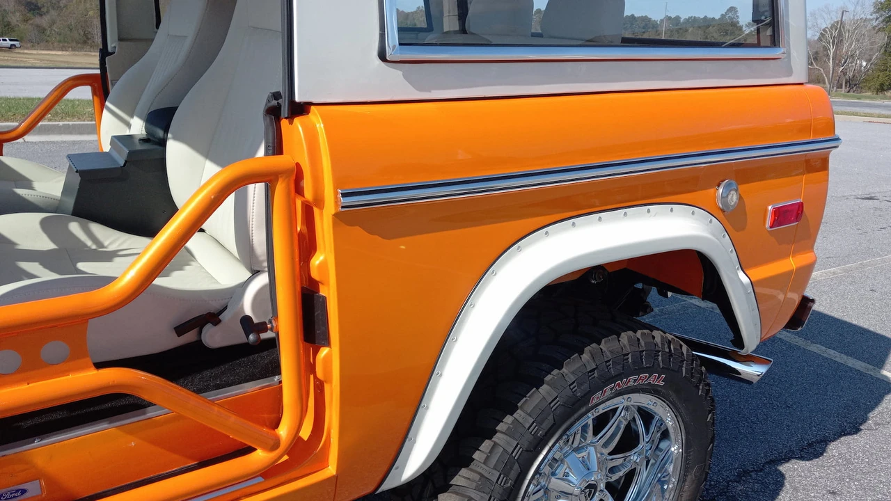 1970 Ford Bronco 1st Gen - Image 15 of 31