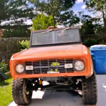 1970 Ford Bronco Sport Utility 2D