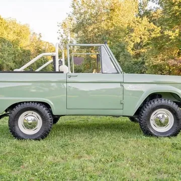 1970 Ford Bronco Sport Utility 4D