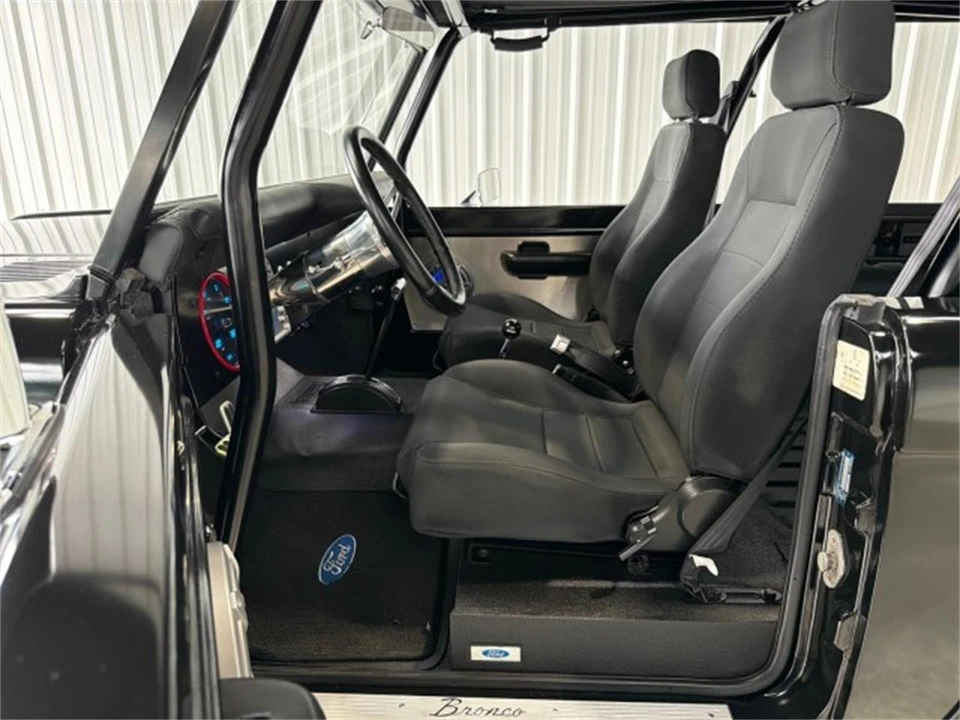1970 Ford Bronco 1st Gen - Image 9 of 31