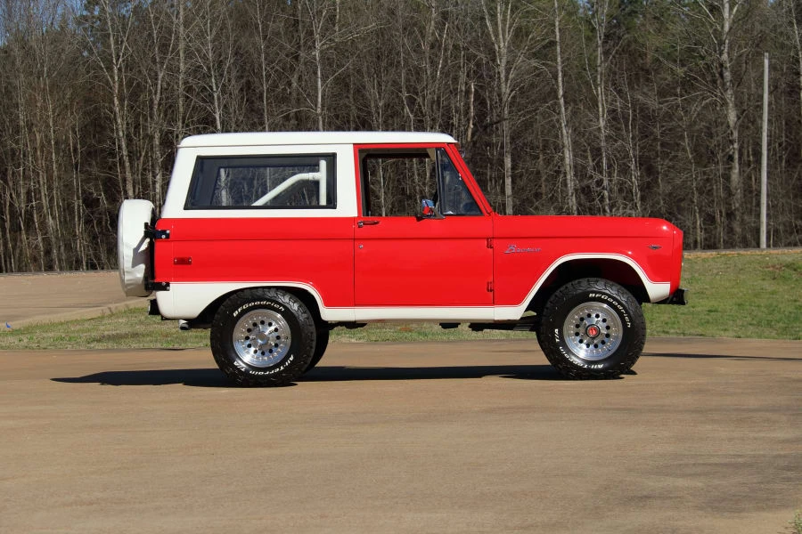 1970 Ford Bronco 1st Gen - Image 2 of 31
