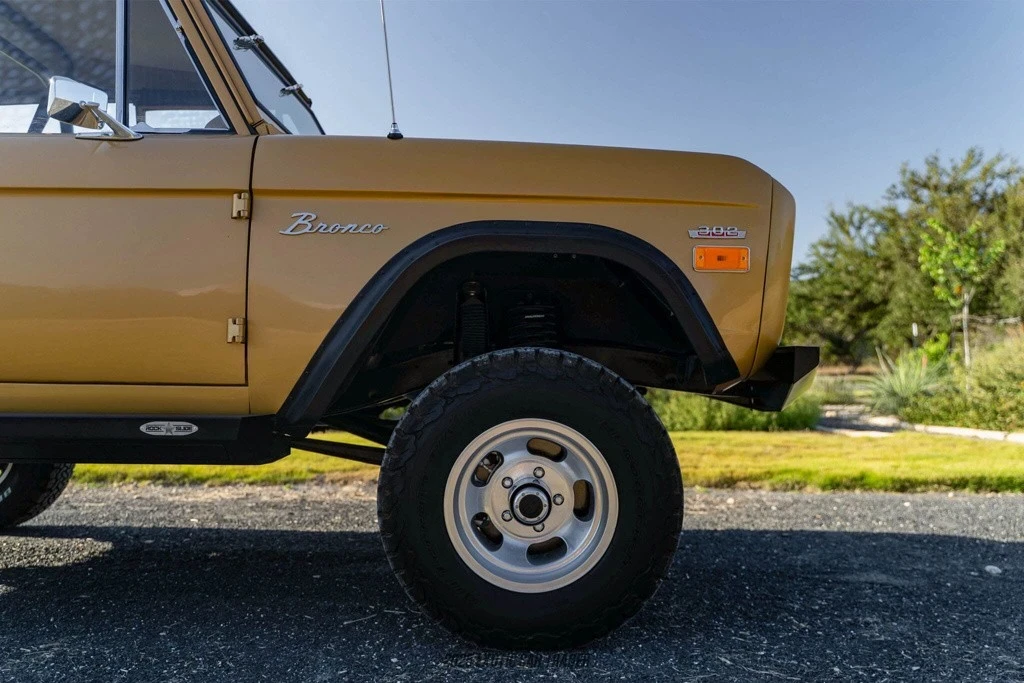 1970 Ford Bronco 1st Gen - Image 11 of 12