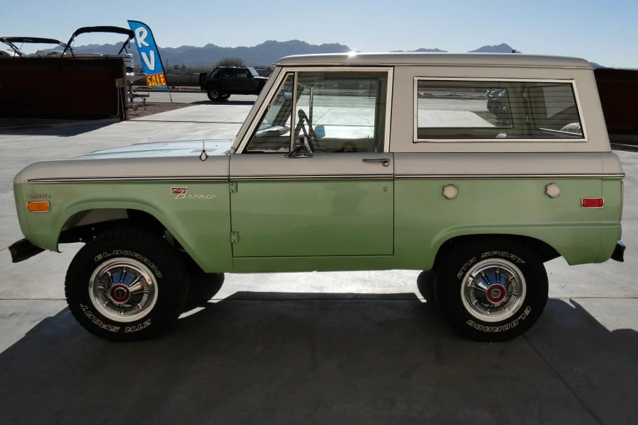 1970 Ford Bronco 1st Gen - Image 10 of 30