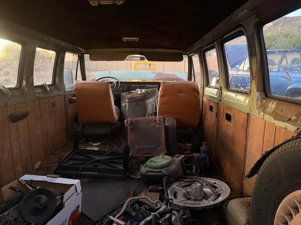 1970 Ford Econoline Van - Image 6 of 10