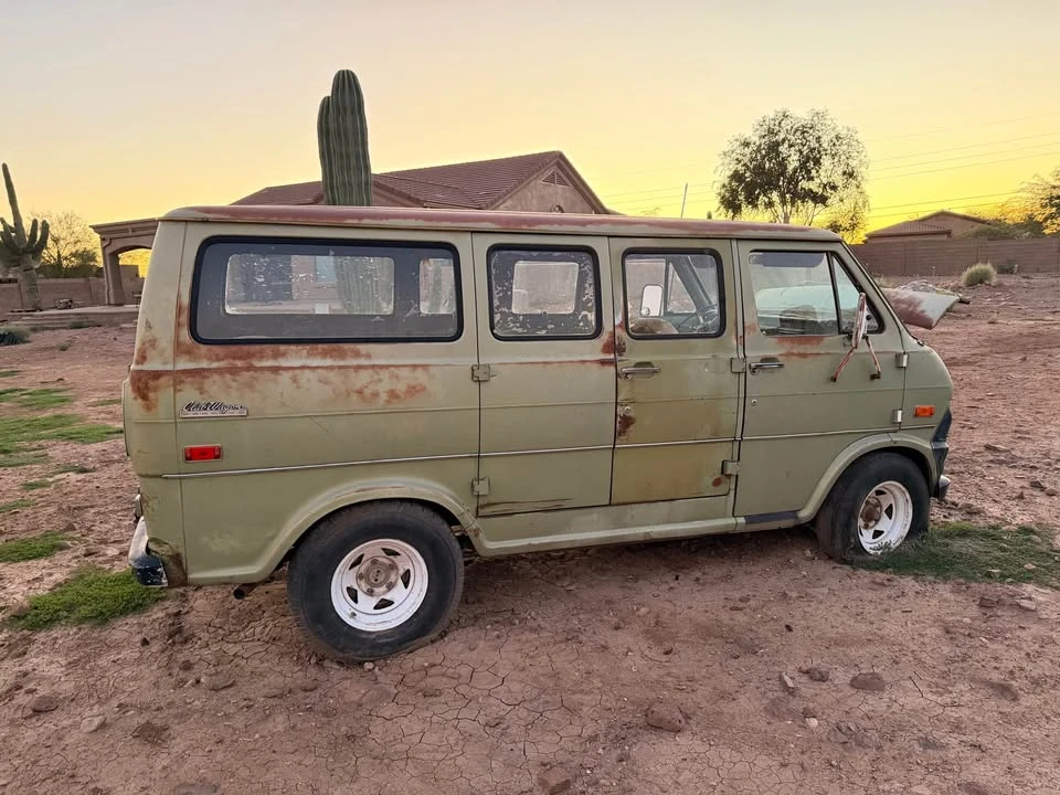 1970 Ford Econoline Van - Image 2 of 10
