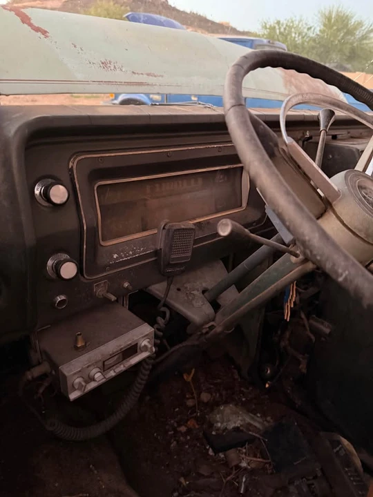 1970 Ford Econoline Van - Image 8 of 10