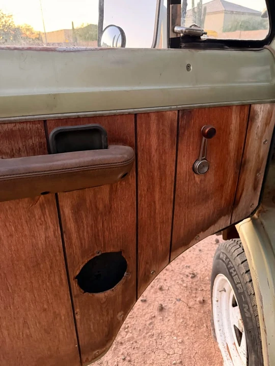 1970 Ford Econoline Van - Image 10 of 10