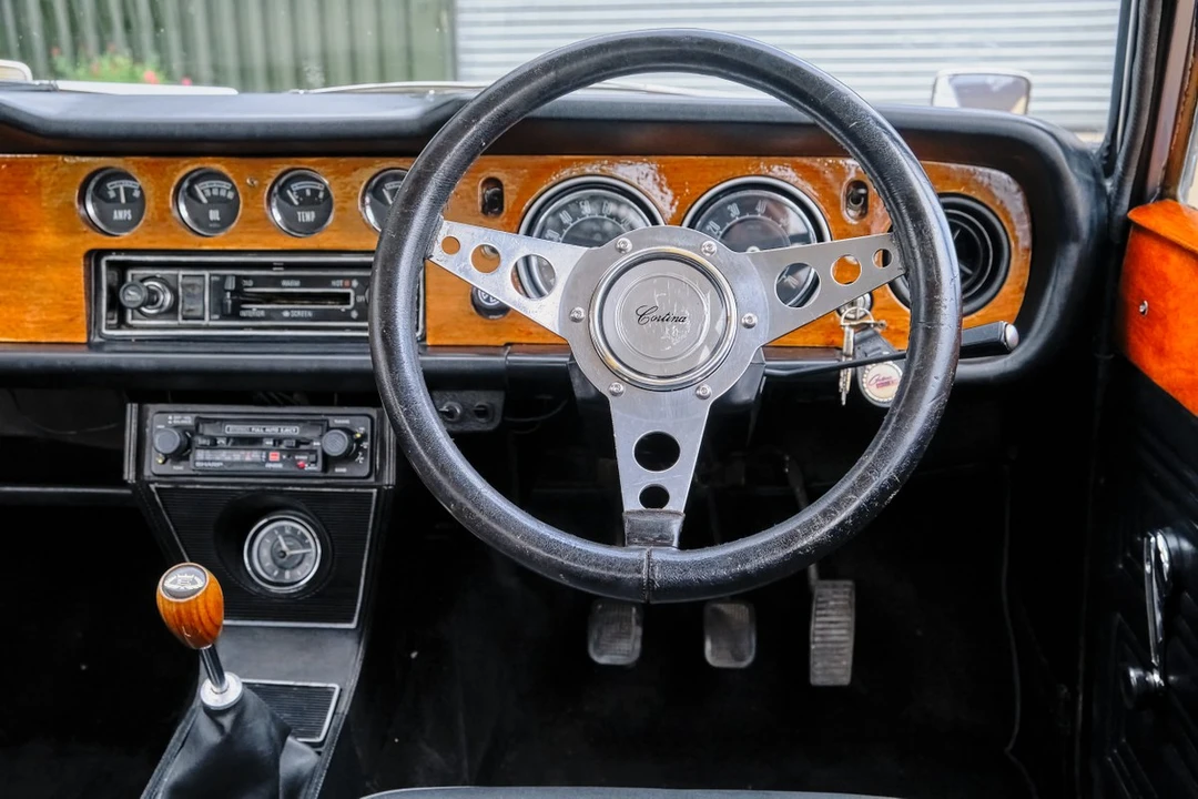 1970 Ford Cortina - Image 26 of 30