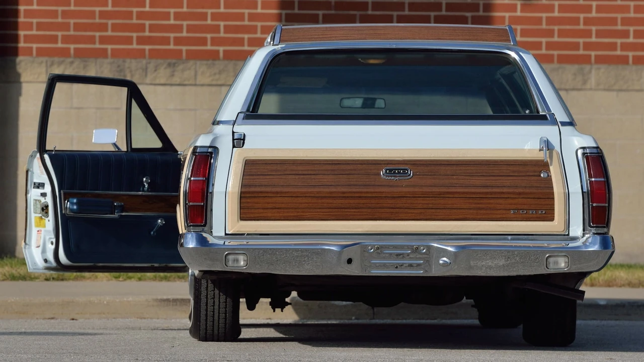 1970 Ford Country Squire - Image 20 of 29