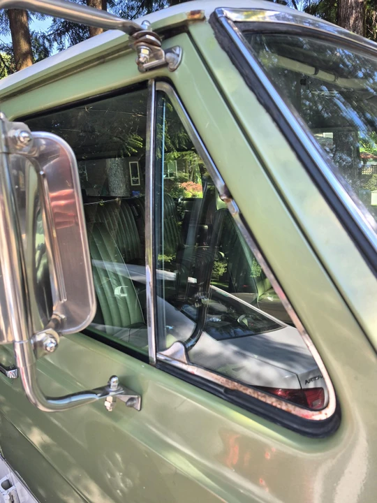 1970 Ford Econoline Van - Image 27 of 31