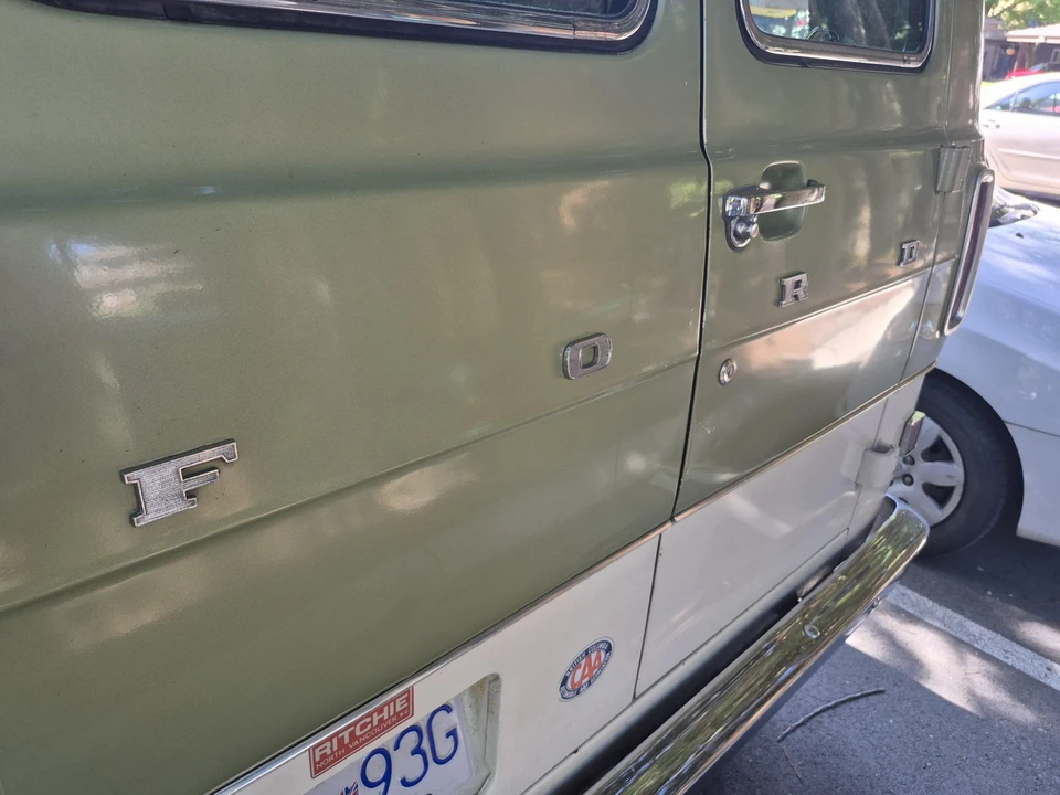 1970 Ford Econoline Van - Image 23 of 31