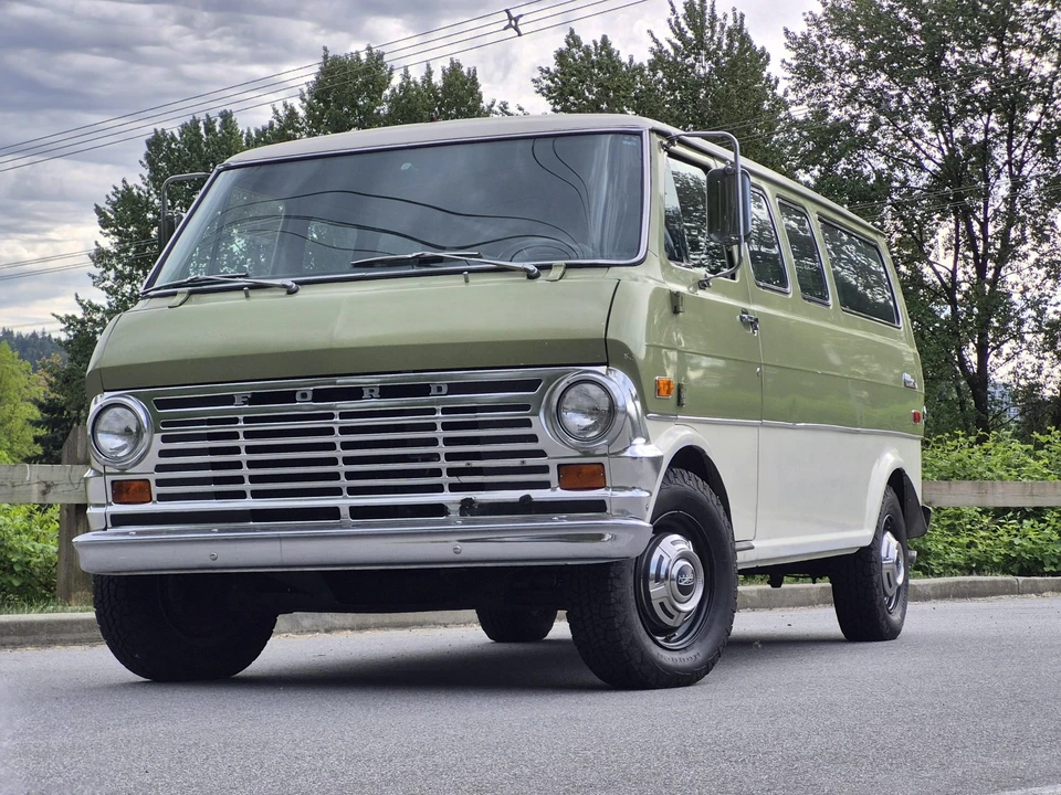 1970 Ford Econoline Van - Image 2 of 31