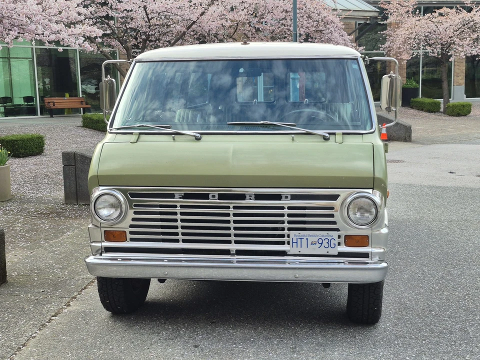 1970 Ford Econoline Van - Image 16 of 31