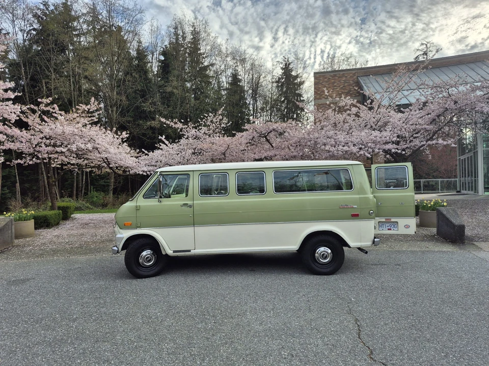1970 Ford Econoline Van - Image 5 of 31