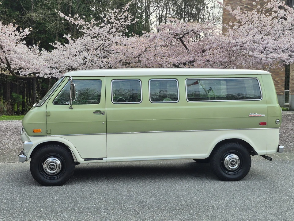 1970 Ford Econoline Van - Image 4 of 31