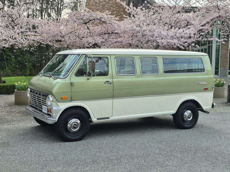 1970 Ford Econoline Van - Image 3 of 31