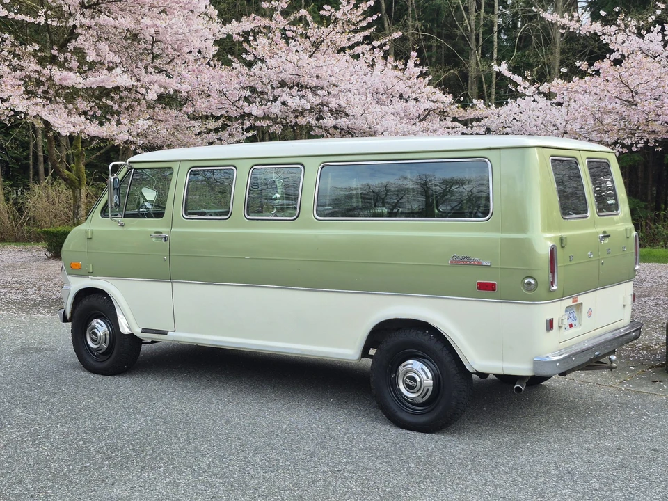 1970 Ford Econoline Van - Image 6 of 31