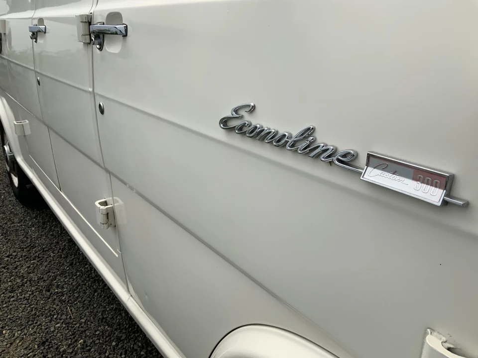 1970 Ford Econoline Van - Image 28 of 31