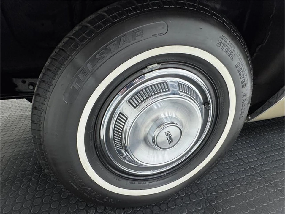 1970 Ford Fairlane 7th Gen - Image 12 of 31
